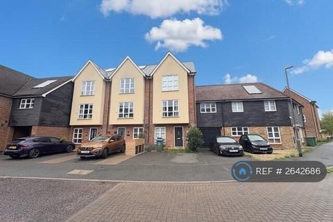 undefined, Fuggle Drive, Aylesbury, HP21