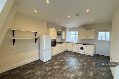 3 bedroom flat to rent, Lord Street, Southport, PR8