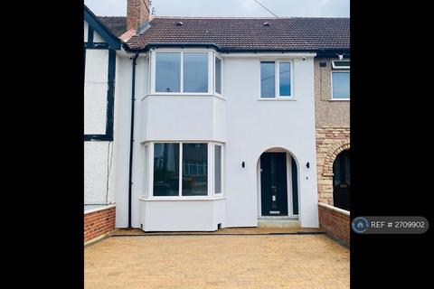 undefined, Elton Avenue, London, UB6