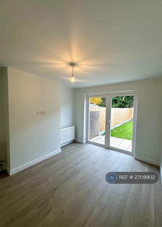 Ground Floor Rear Reception Room