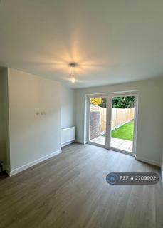 undefined, Elton Avenue, London, UB6