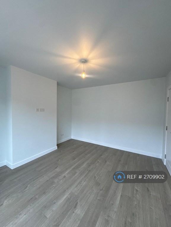 First Floor Front Double Bedroom