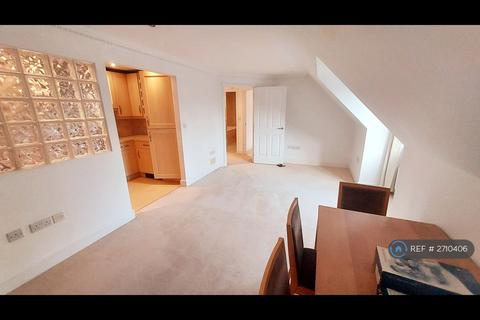 1 bedroom flat to rent, Reading Road, Sherfield-On-Loddon, Hook, RG27