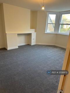 1 bedroom flat to rent, Westbourne Grove, Scarborough, YO11