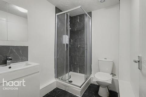 2 bedroom flat to rent, Whitstable Place, CROYDON