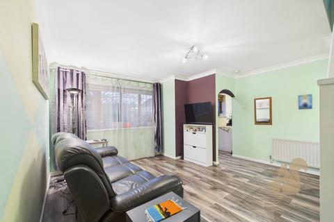 2 bedroom end of terrace house for sale, Holliwell Close, Stanway