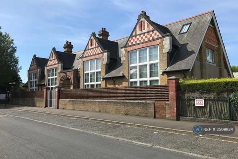 2 bedroom flat to rent, The Former School, Feltham, TW13