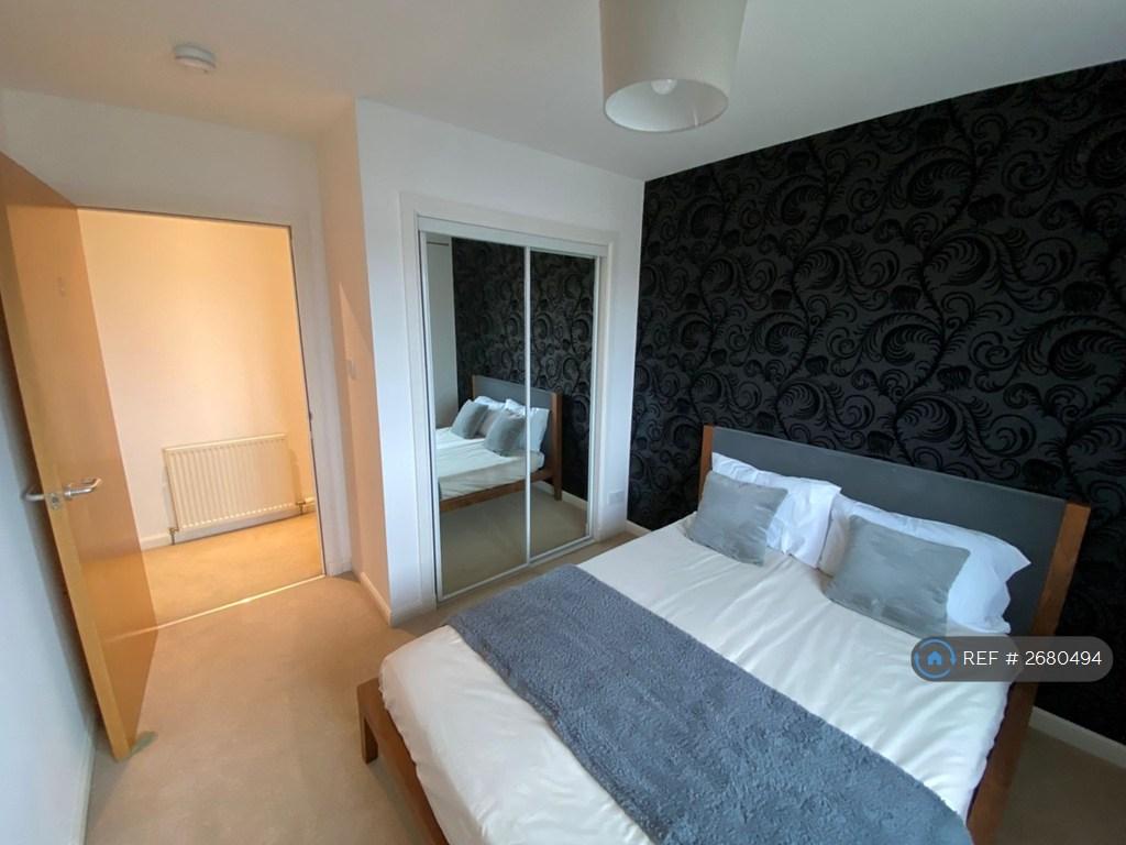 Room 4 (With En-Suite)