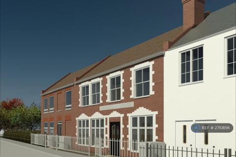 undefined, Grand Drive, London, SW20
