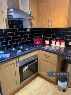 3 bedroom terraced house to rent, Primrose Street, Rhondda, CF40