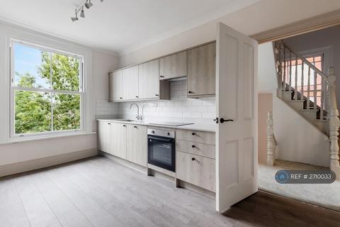 2 bedroom flat to rent, Greenwich/Blackheath, London, SE3