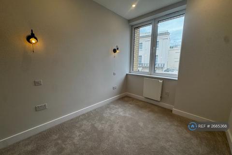 2 bedroom flat to rent, Carlton Crescent, Southampton, SO15