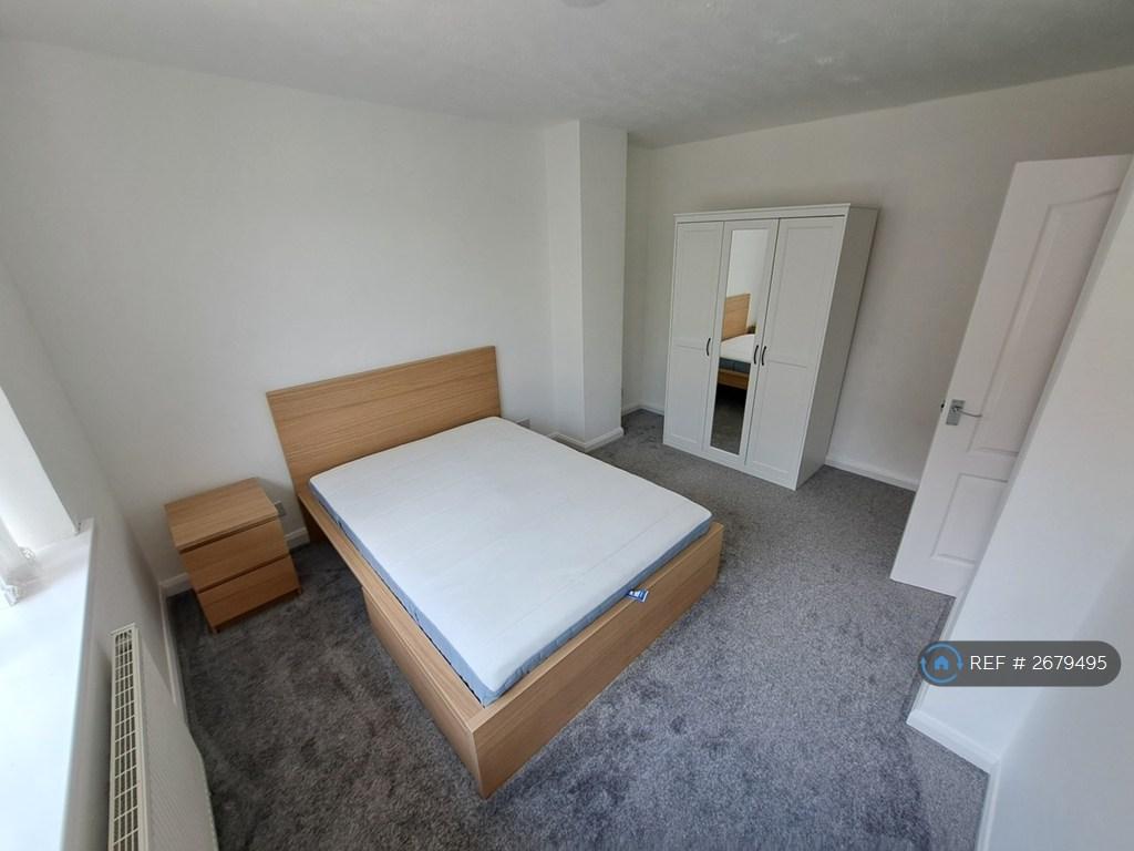 Bedroom 2 2