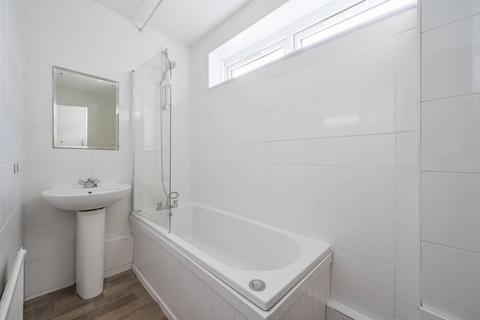 undefined, Capstan Square, E14, Docklands, London, E14