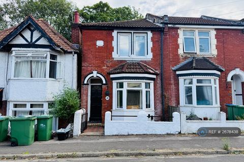 5 bedroom terraced house to rent, Woodside Road, Southampton, SO17