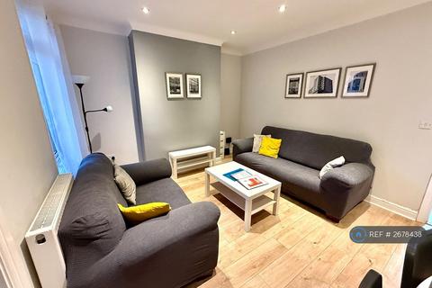 5 bedroom terraced house to rent, Woodside Road, Southampton, SO17