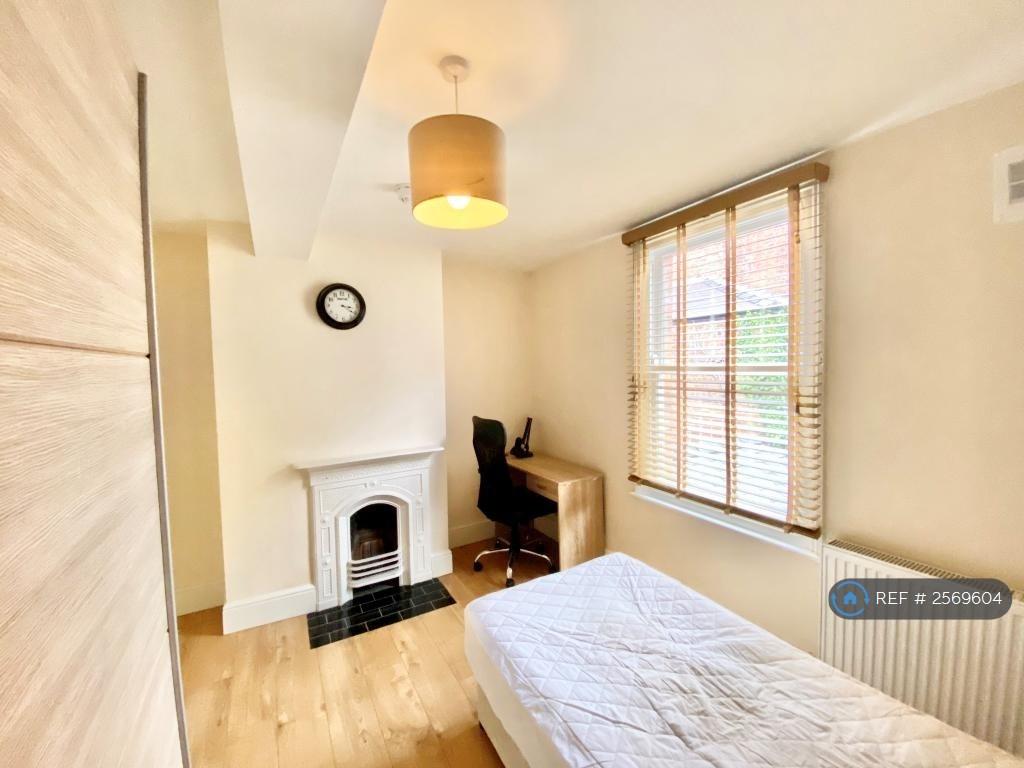 Bedroom 8