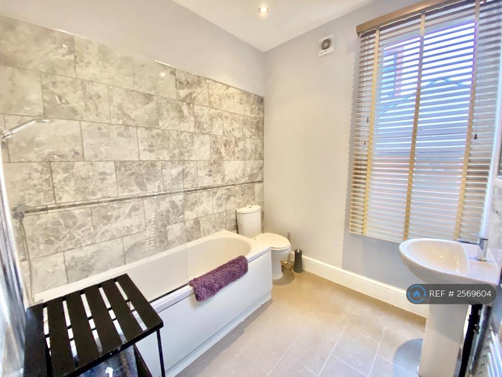 Bathroom 2