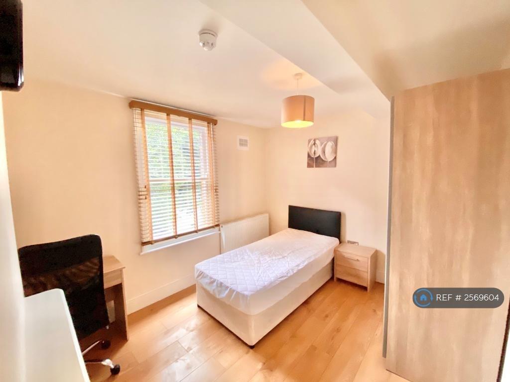 Bedroom 8
