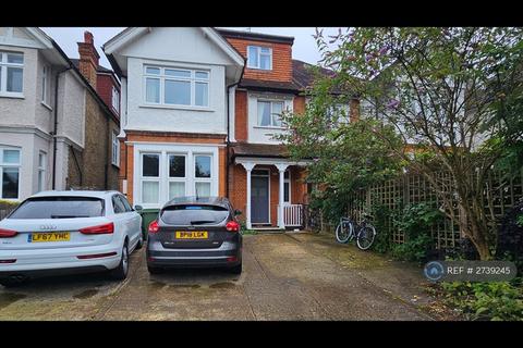 1 bedroom flat to rent, Upper Richmond Road West, London, TW10