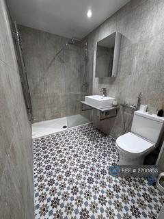 undefined, Brackendale, London, N21