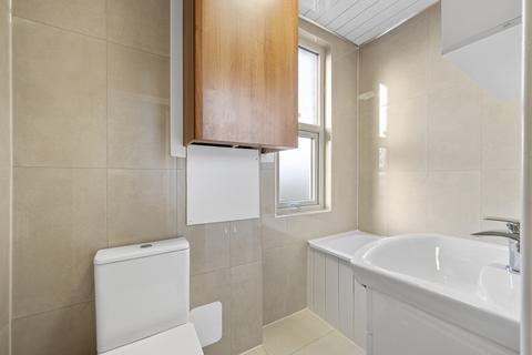 undefined, Kingston Road, Raynes Park SW20