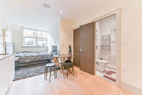 undefined, Crown Hill, Croydon, CR0