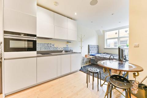 undefined, Crown Hill, Croydon, CR0