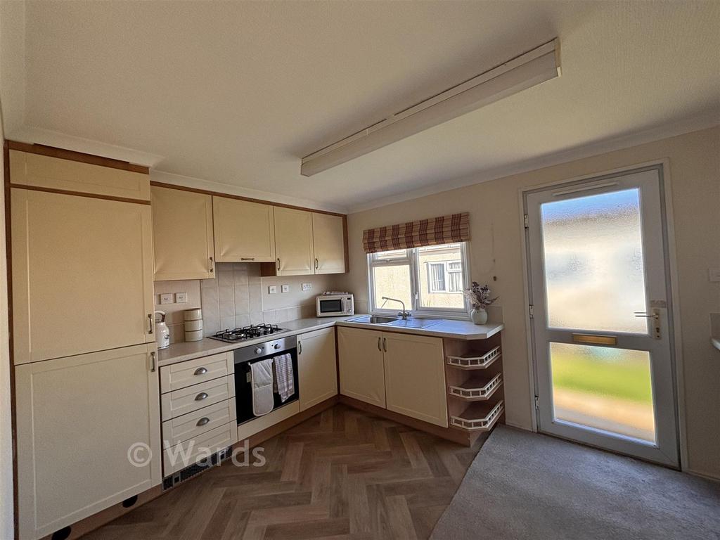 Kitchen 2