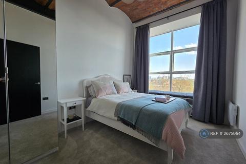 undefined, Victoria Mill, Manchester, M40