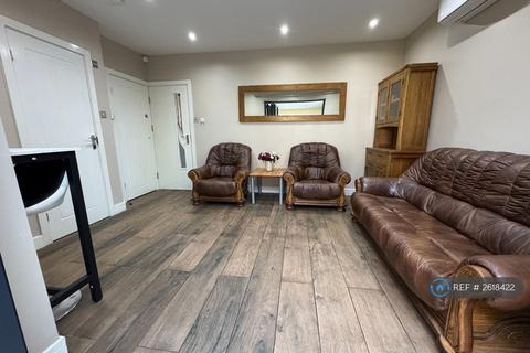 undefined, Stayton Road, Sutton, SM1