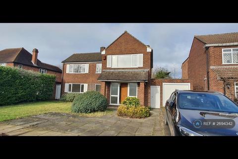 4 bedroom detached house to rent, Bickley Park Road, Bromley, BR1