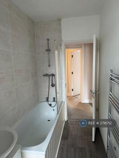 2 bedroom flat to rent, Bonchurch Road, Brighton, BN2