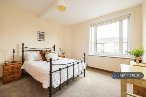 undefined, Prestonfield Terrace, Edinburgh, EH16
