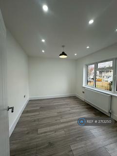 undefined, Alberta Avenue, Cheam, Sutton, SM1