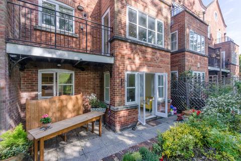 undefined, Platts Lane, Hampstead, London, NW3