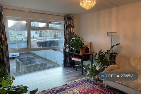 undefined, Karens Court, Enfield, EN3