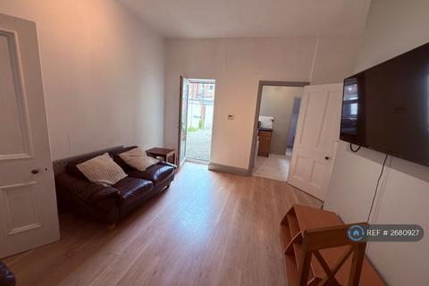 2 bedroom flat to rent, Jesmond, Newcastle Upon Tyne, NE2