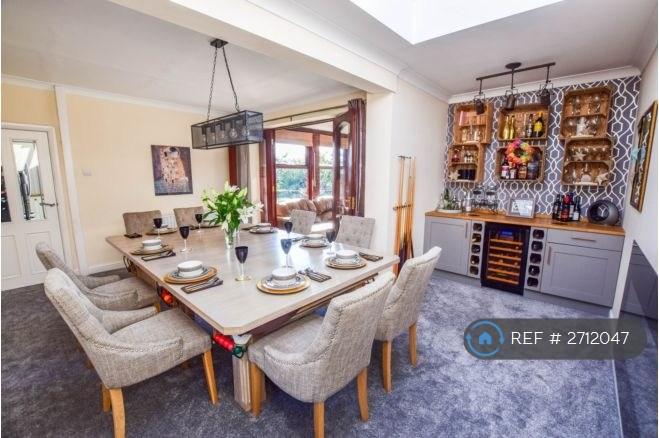 Dining Room And Bar Area