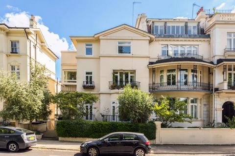 undefined, Albert Terrace, London NW1