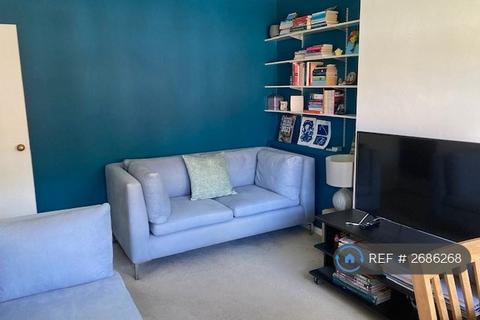 3 bedroom maisonette to rent, Barnfield Gardens, Kingston Upon Thames, KT2