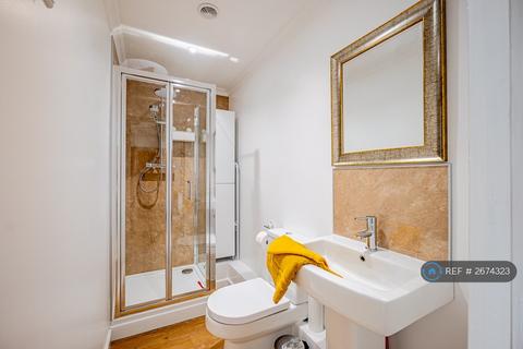 undefined, Eastbourne Road, Trowbridge, BA14