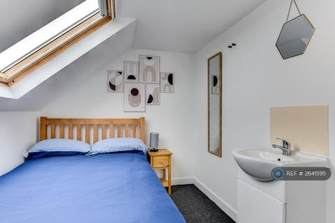 undefined, The Crestway, Brighton, BN1