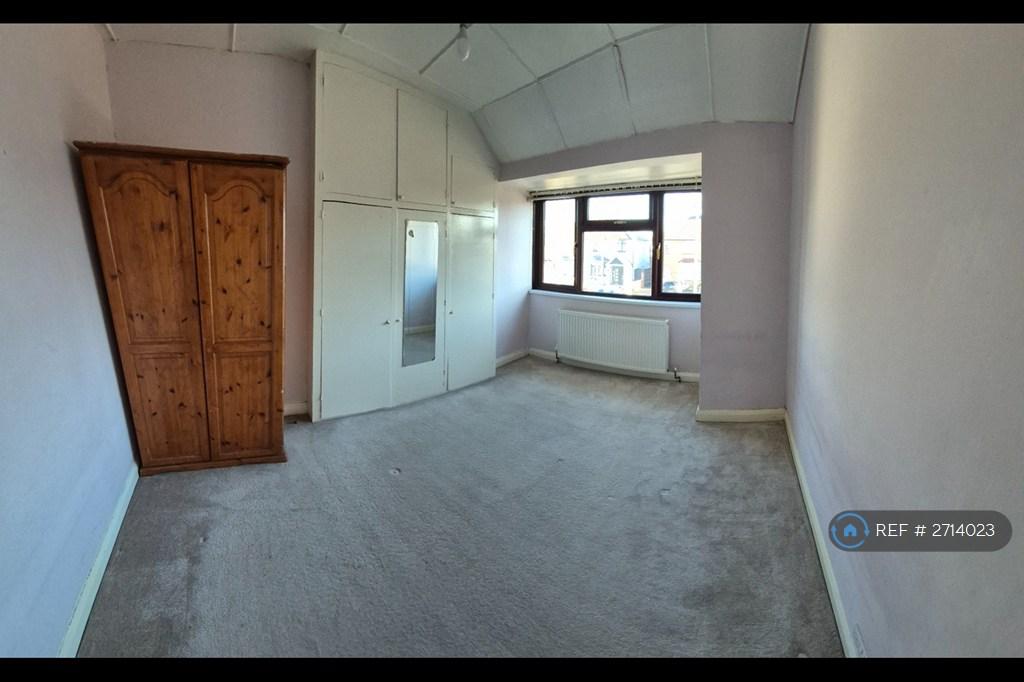 Double Bedroom