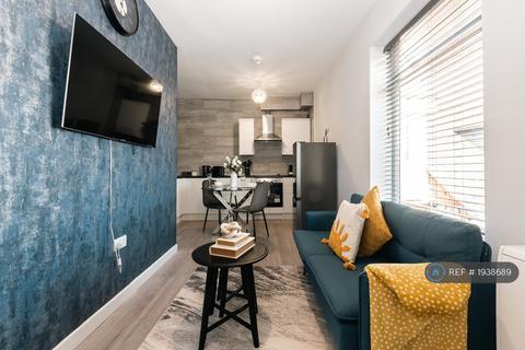 2 bedroom flat to rent, Shirley High Street, Southampton, SO16