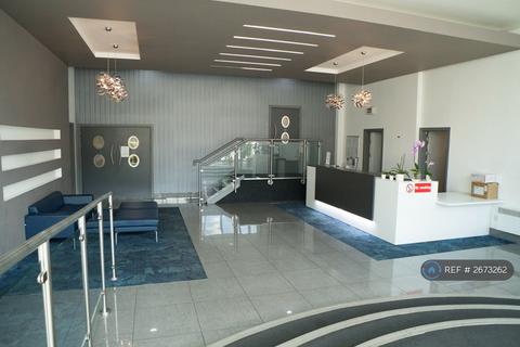 Studio to rent, Marco Island, Nottingham, NG1