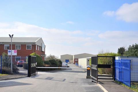 Warehouse to rent, Cowm Top Ln Rochdale OL11