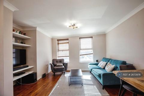 1 bedroom flat to rent, Orchard Court, London, SE26
