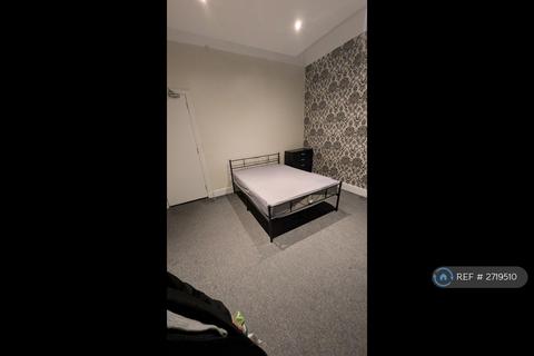 undefined, Great Western Road, Glasgow, G4