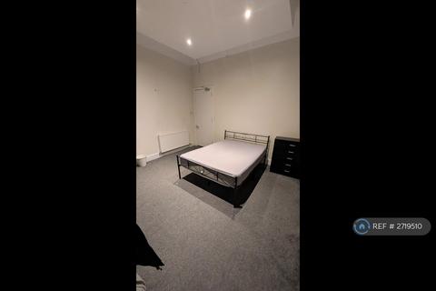 undefined, Great Western Road, Glasgow, G4